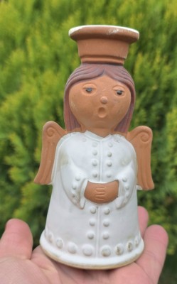FIGURINA-SFESNIC VINTAGE CERAMICA, MODEL INGERAS foto