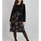 ROCHIE MIDI CU MANECA LUNGA SI BUZUNAR APLICAT KISS TALIE UNICA Negru