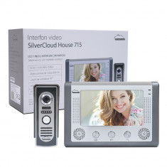 Aproape nou: Interfon video SilverCloud House 715 cu ecran LCD de 7 inch foto