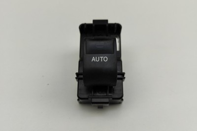 Buton geam ușă st&amp;acirc;nga față TOYOTA LAND CRUISER _J15_ 2018 OEM: 8481030220,84810-30220 30381209 foto
