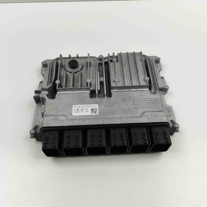 Unitate de control motor BMW 3 G20, G28 2024 OEM: 5A8F928,0261S108CF 30469467