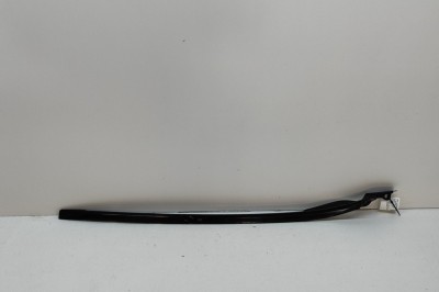 Ornament vertical parbriz dreapta LEXUS RX _LA1_, _LH1_ 2022 OEM: 75535-48040 | 27646051 foto