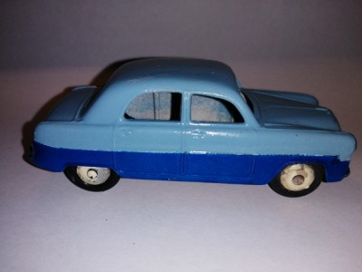 bnk jc Dinky 162 Ford Zephyr Saloon foto