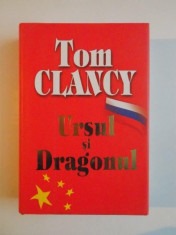 URSUL SI DRAGONUL de TOM CLANCY 2007 foto