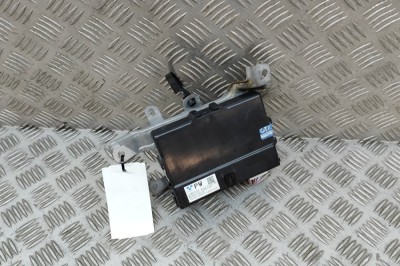 Stație de &amp;icirc;ncărcare wireless TOYOTA C-HR _X2_, _H2_ 2023 OEM: 89260-10050 | 30943824 foto