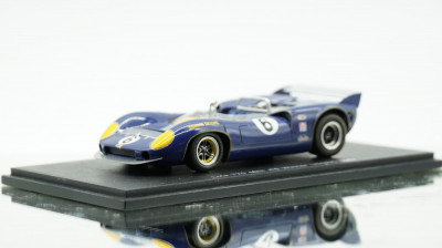 Lola T70 MKII No.6 Winner USSRC - Spark 1/43 foto