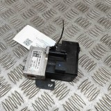 Supapa de expansiune aer condiționat PORSCHE Taycan 2022 OEM: 4M0816682E 25145885