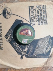 Disc GRAMOFON PATEFON. JE VEUX PAS QU ON M PRENNE POUR UN AMERICAN . TOUT EST. CHAMBARDE