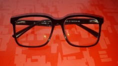 G912-Ochelari vintage LA FORZA Ochialli firma de prestigiu rama neagra plastic gros stil bachelita neagra cu rame groase si dioptri mari stare buna.