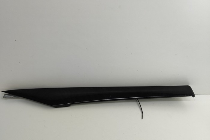 Ornament vertical ușă st&acirc;nga spate BMW 5 Gran Turismo F07 2010 OEM: 9156247 29365266