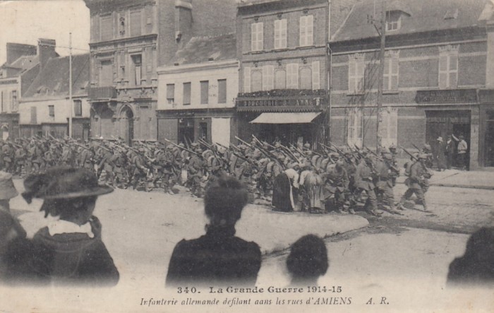C.P. Franta 1916 - Razboi WWI - INFANTERIA GERMANA DEFILAND in AMIENS - Necir.sc