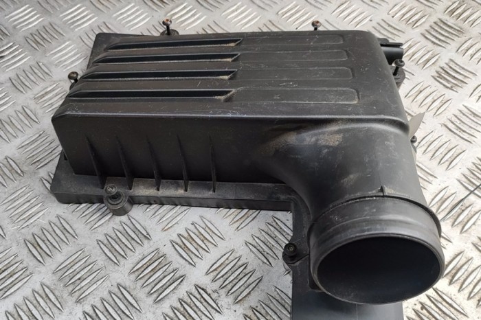 Carcasa filtru de aer (partea superioară) AUDI A3 Limousine 8VS, 8VM 2018 OEM: 5Q0129607AC 30783040