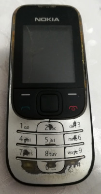 Nokia 2330 Classic (fara baterie, fara incarcator) foto