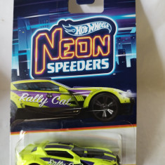 bnk jc Hot Wheels 2023 - Rally Cat - Neon Speeders 7/8