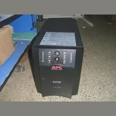 UPS APC 1000VA Stand Alone SUA1000I Reconditionat foto