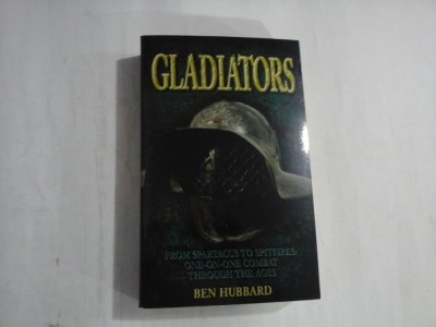 GLADIATORS - BEN HUBBARD foto
