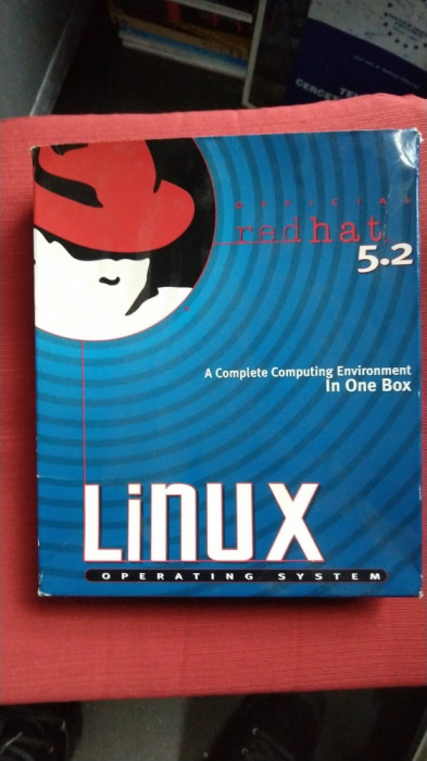 LINUX - RED HAT 5.2 - OPERATING SYSTEM - CU CD