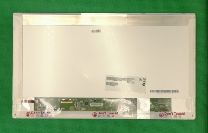 Medion Akoya E7222 Ecran LCD 17.3&quot; B173RW01 V.4 SWAP