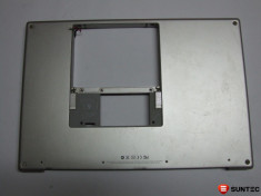 Bottom Case Apple MacBook Pro 15 A1150 620-3375-17 cu o mica urma de lovitura foto