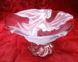 BOL / BOMBONIERA CU PICIOR DIN STICLA COLORATA CU DECOR SATINAT 19.5 CM