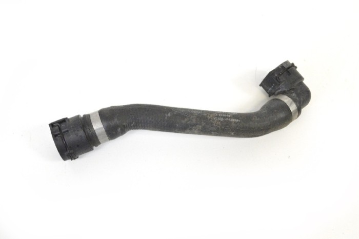 Furtun de lichid de răcire ASTON MARTIN DB11 2016 OEM: HY53-15167-AA 11487323