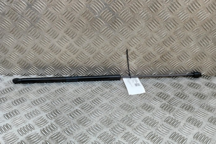 Amortizor capota dreapta față MERCEDES-BENZ EQV W447 2023 OEM: A4479801664 24972373