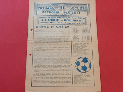 Program meci fotbal PETROLUL PLOIESTI - FC OLT (22.04.1988) foto