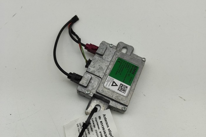 Amplificator de antena BMW X5 G05 2022 OEM: 9878658 31263630