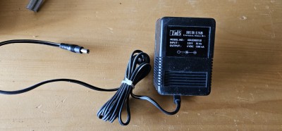 ALIMENTATOR 6 VDC -1500 mA , MODEL 48A5D060150 foto