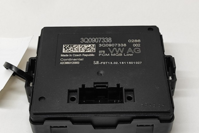 Modul de control far VW GOLF VII 5G1, BQ1, BE1, BE2 2018 OEM: 3Q0907338,A2C9863120950 22342993