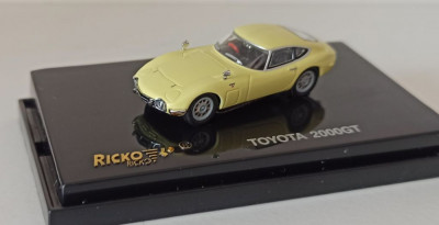 Macheta Toyota 2000GT 1967- Ricko 1/87 H0 foto