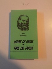 LEAVES OF GRASS / FIRE DE IARBA de WALT WHITMAN , 2000 foto