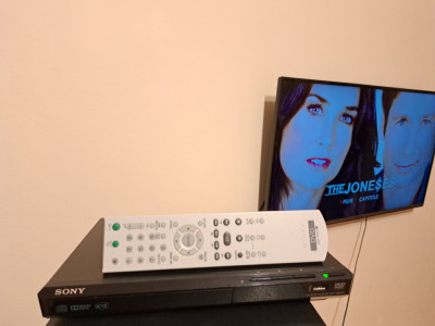 Dvd player Sony SR-370, usb, telecomanda foto