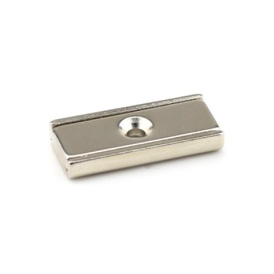 Magnet neodim bloc 30 x 13,5 x 5 mm, &amp;icirc;n carcasă, cu gaură D 3,3 și șanfren D 6,5 foto