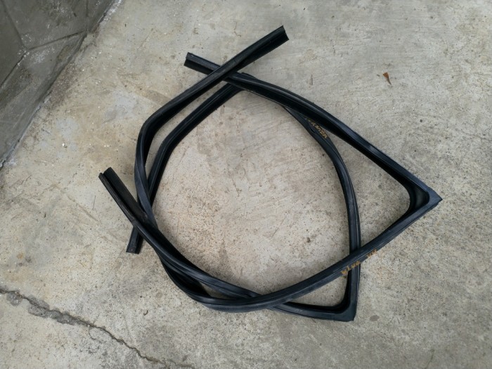Cheder usa dreapta fata spate Ford focus 1998-2004