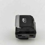 Buton geam ușă dreapta spate AUDI Q8 4MN 2024 OEM: 4M0959855 | 31869830
