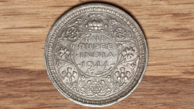 India Britanica - argint - 1/2 half rupee 1944 L (Lahore) George VI -superba ! foto