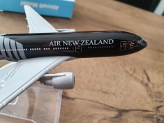 Macheta metalica de avion New Zealand Airways| Decoratie| Perfect pt cadou
