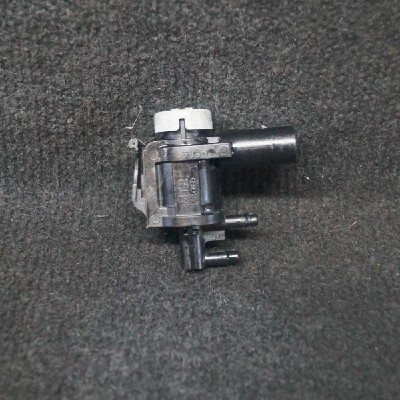 Supapa solenoid AUDI A4 8K2, B8 2015 OEM: 1K0906283A 2044721 foto