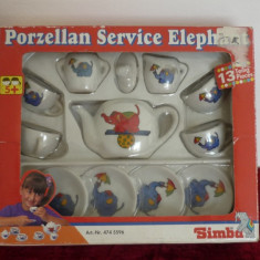 MINIATURI SERVICIU DE PORTELAN CU ELEFANT