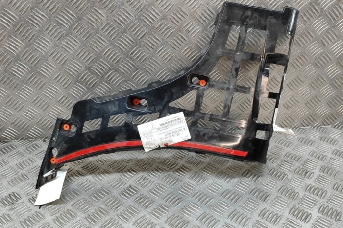 Suport prag lateral dreapta spate MERCEDES-BENZ AMG GT C190 2014 OEM: A1906982400 27612035