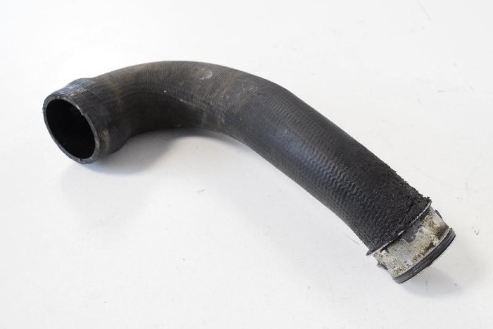 Furtun intercooler dreapta PORSCHE CAYENNE 9PA 2007 OEM: 7L5145833D 10258389