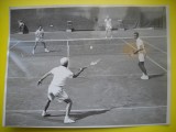 HOPCT 542 T - FOTOGRAFIE VECHE-D= 18/13 CM-MECI LA DUBLU-ROLAND GARROS -CAMPIONATUL INT TENIS CAMP-SPORT-1947-FOTO AGENTIA NEW YORK TIMES PHOTOS 1947