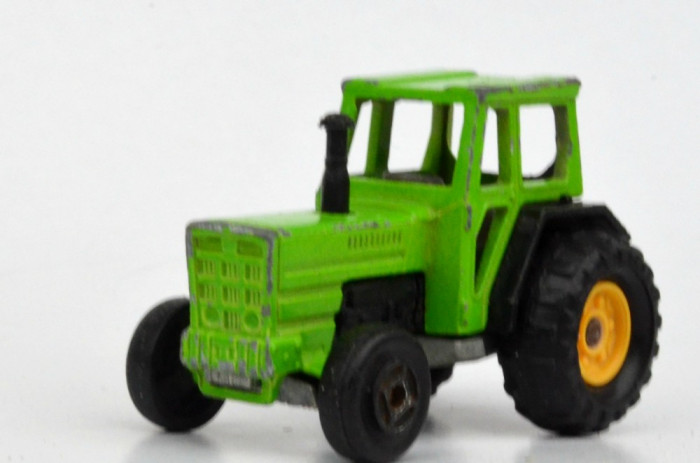 Macheta Majorette - Tractor nr. 208