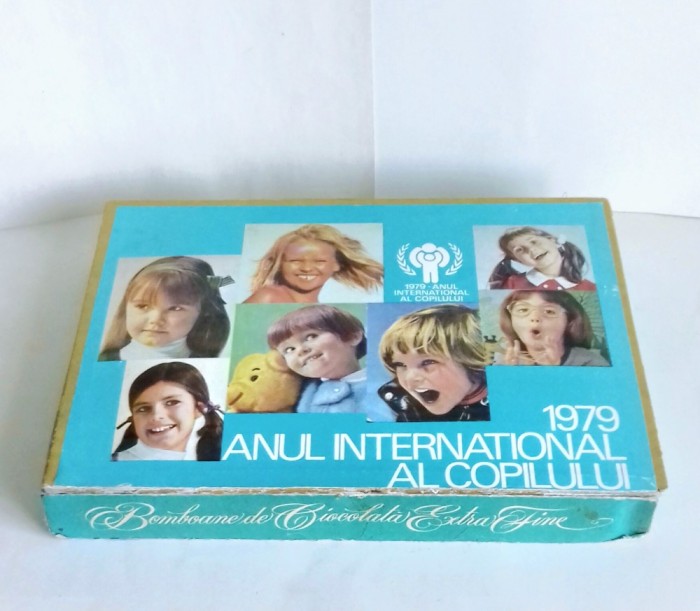 Cutie de bomboane aniversara - Anul International al Copilului - 1979