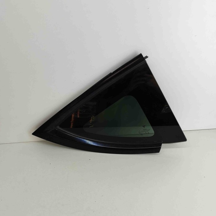 Geam lateral dreapta spate TESLA MODEL Y 2019 | 26328185