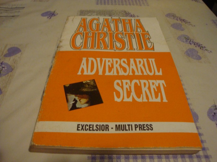 Agatha Christie - Adversarul secret - Excelsior Multi Press - uzata