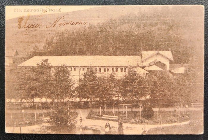 Baile Baltatesti Jud.Neamt 1912 - carton marmorat foarte frumos, printata, circulata la Buzau, timbru intact, stampile lizibile, Editura Saraga