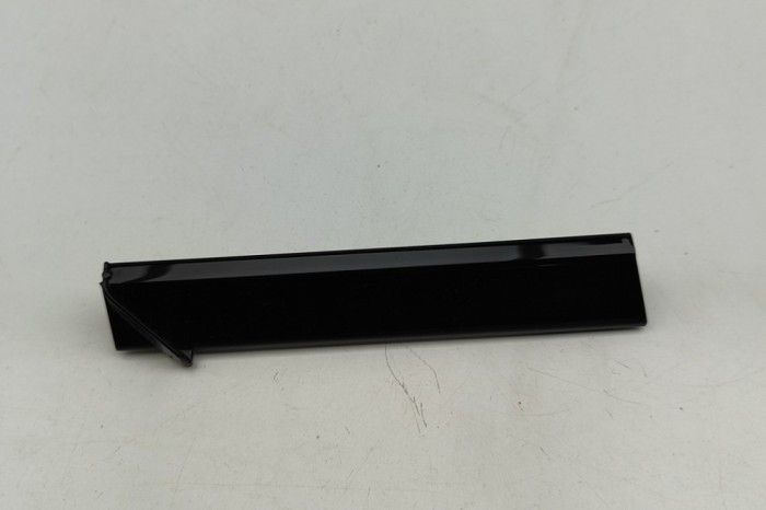 nerasta AUDI Q4 SUV F4B 2024 OEM: 89C857186 31095399