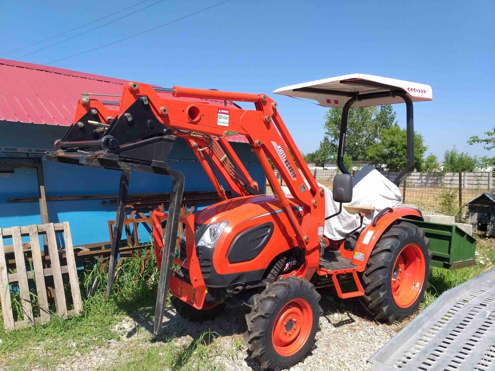Tractor nou, 4x4 Kioti de 35CP sau 40/45 CP , Incarcator fata cu cupa,  cabina | arhiva Okazii.ro